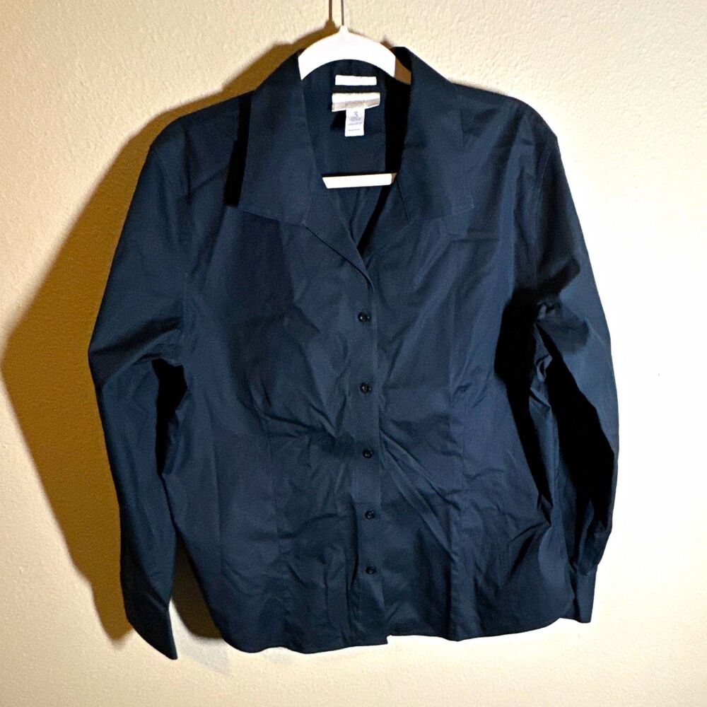 Chico’s Women’s Black Solid Woven Cotton Collared Long Sleeve Button-Up 3